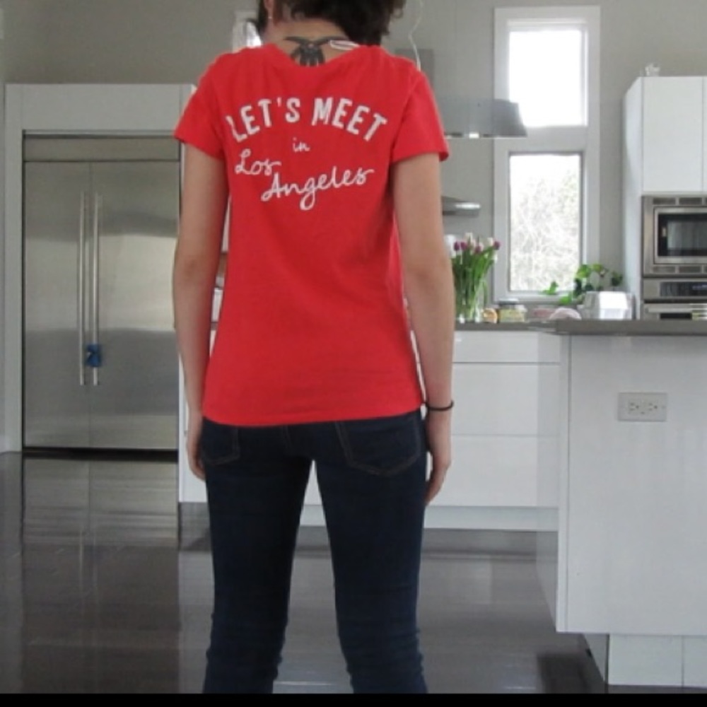 H&M Cali red tee
